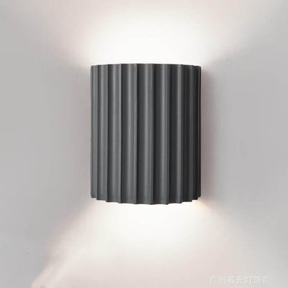 Selina – Zeitgemäße Wandleuchte mit schickem Design