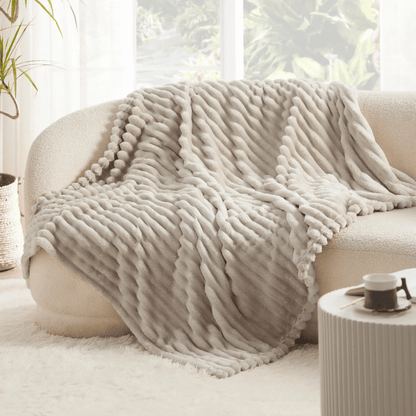 Nola – Dicke Flanell-Decke im skandinavischen Stil