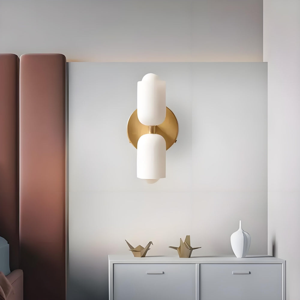 Sam – Schlichte Acryl-Wandlampe