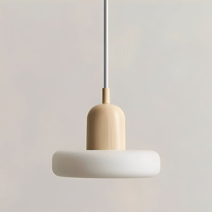 Colette – Tischlampe im französischen Stil