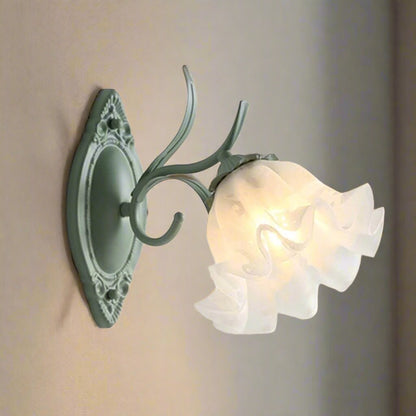 Liora – Maiglöckchen Blume Wandlampe