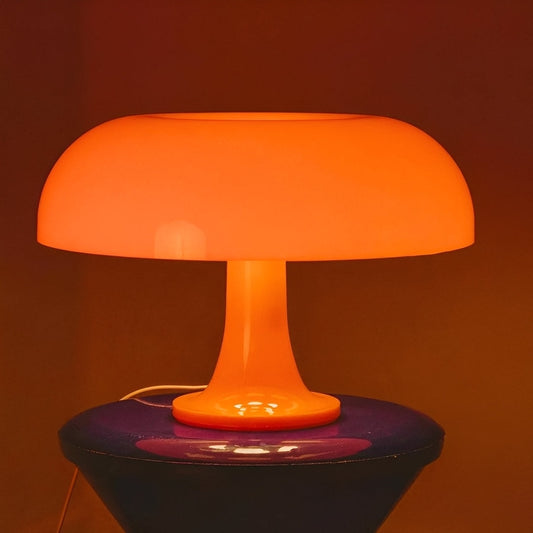 Mira – Verstellbare Pilz Tischlampe mit USB