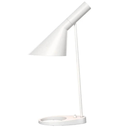 Kaela – LED Minimalistische Stehlampe