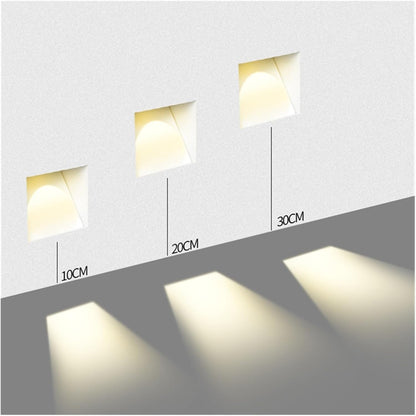 Gregor – Schlichte Treppen Kick Lampe