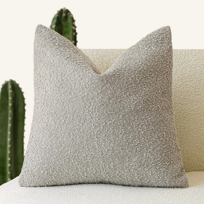 Mira – Weiche Bouclé-Kissenhüllen