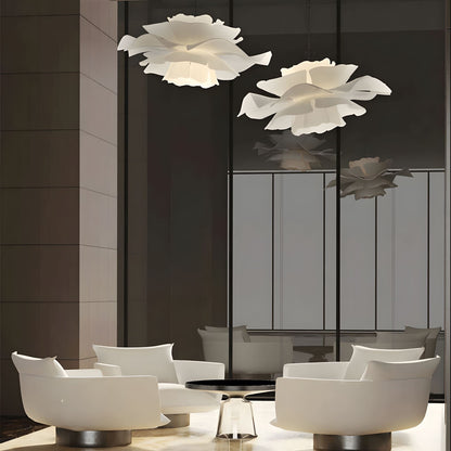 Blooming Brilliance - Moderne florale Pendelleuchte
