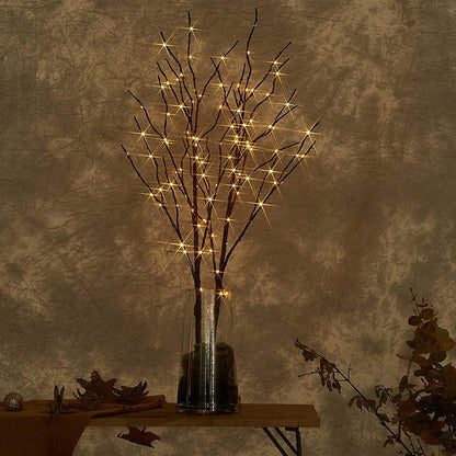 Marilyn – Lampe aus Weidenzweigen mit sanftem Naturlicht