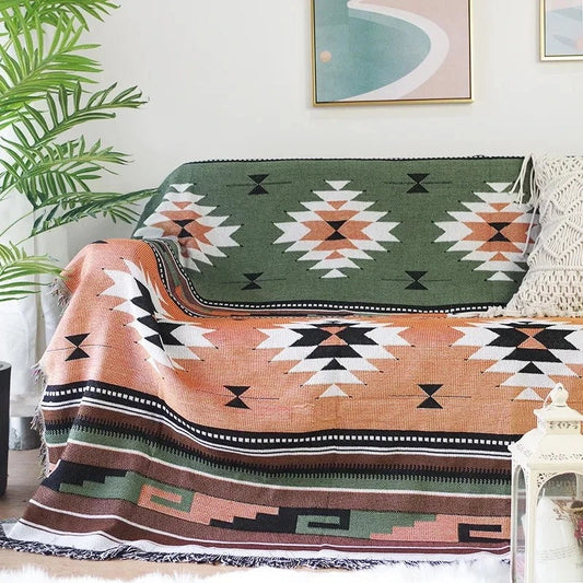 Isla – Kuscheldecke im La Boheme Nationalstil