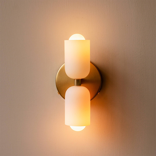 Elodie – Moderne cremefarbene Wandlampe mit zwei Köpfen