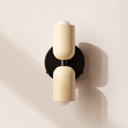 Vega – Nordic LED-Wandleuchte mit Doppelkopf-Design