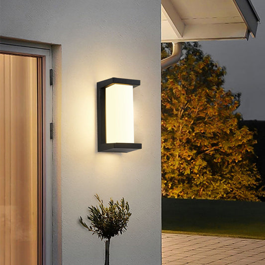 Niva – Wasserfeste Außenwandlampe