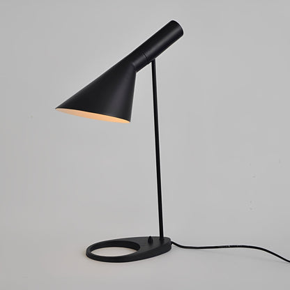Elvara – Einfache nordische LED-Tischleuchte