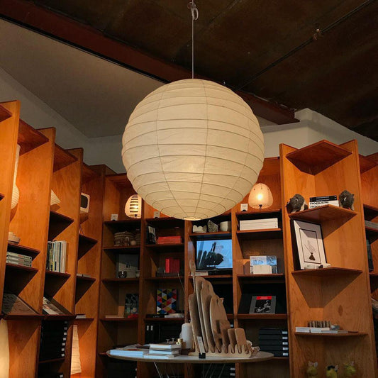 Hikari – Japanische Reis-Papier-Ball-Deckenleuchte