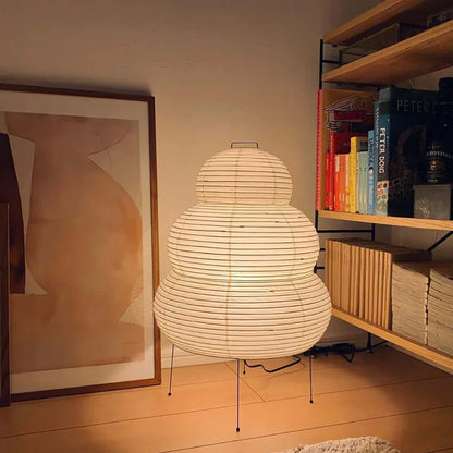 Takumi – Japan-Standlampe aus Xuan-Papier