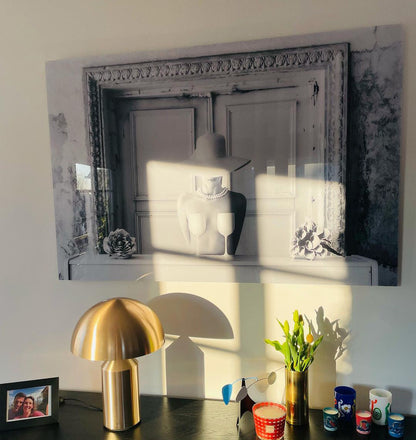 Stella – Metall-Tischlampe im Skulptur-Design