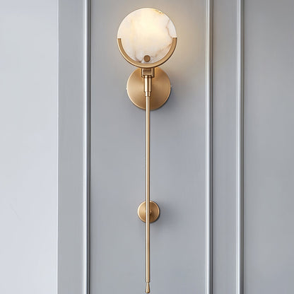 Kristy – Messing-Wandlampe aus Alabaster