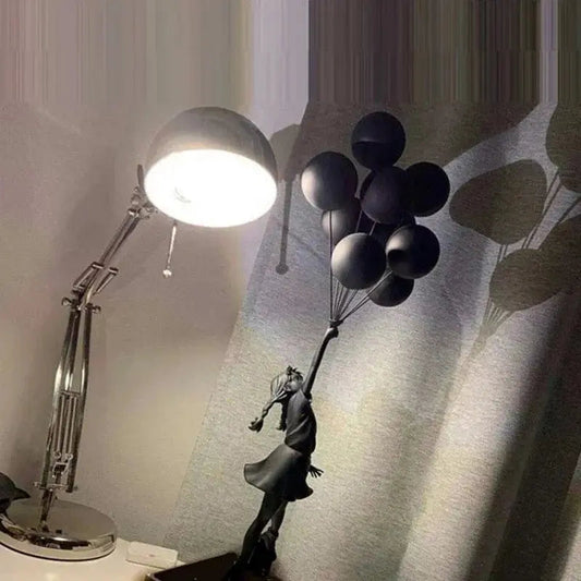 BanksyArt – Ballonmädchen-Skulptur im Streetart-Stil