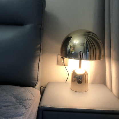 Bella – Schicke Tischlampe mit klassischem Stil und sanftem Licht