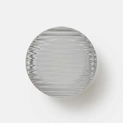 Inga – Nordische Wandlampe mit Strukturglas