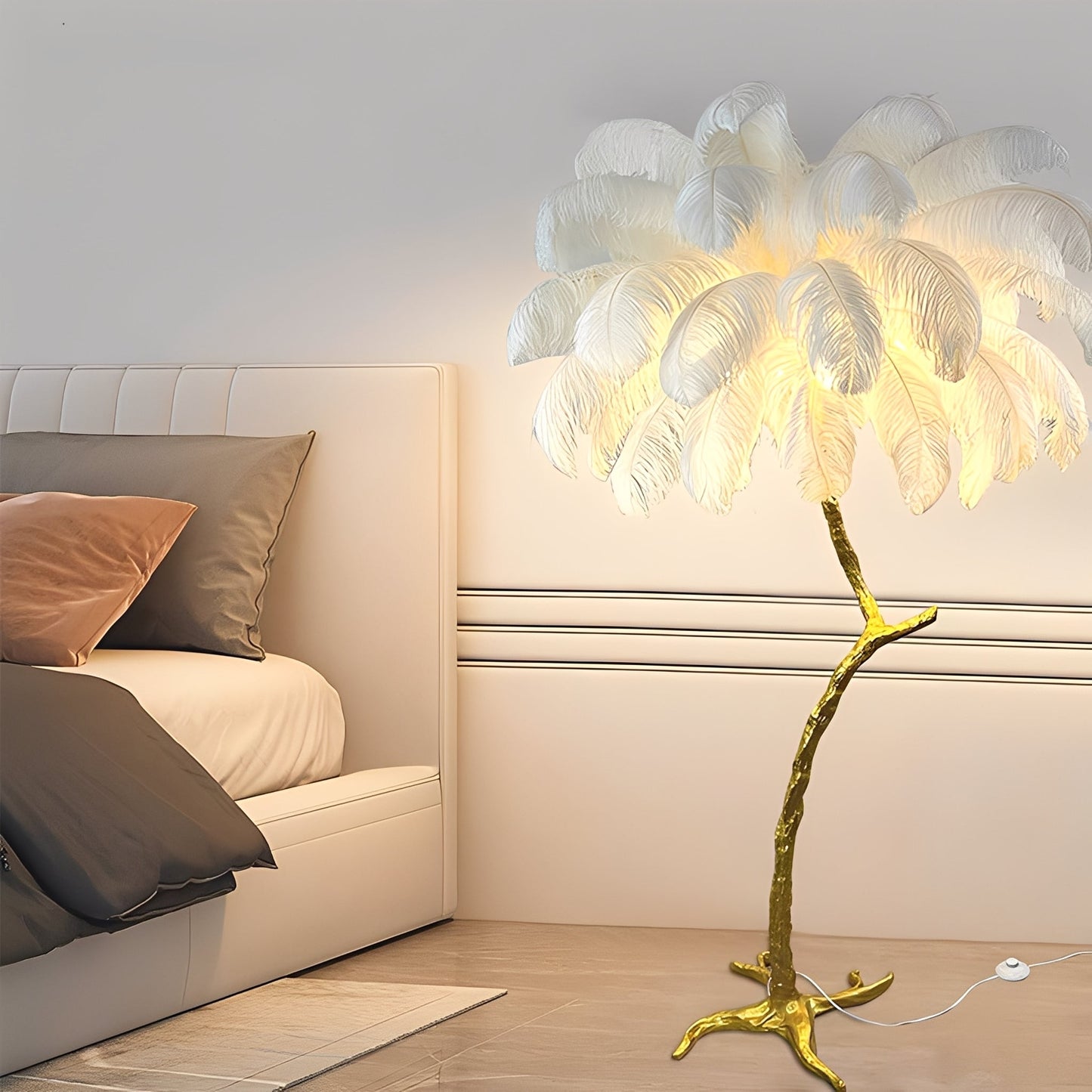 Fiona – Stehlampe mit Straußenfedern