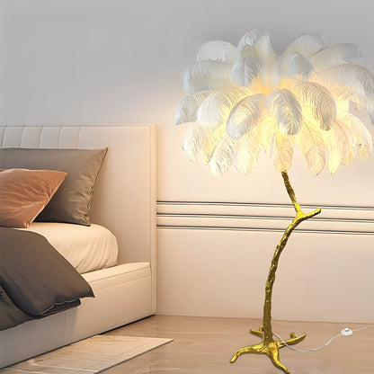 Fiona – Stehlampe mit Straußenfedern