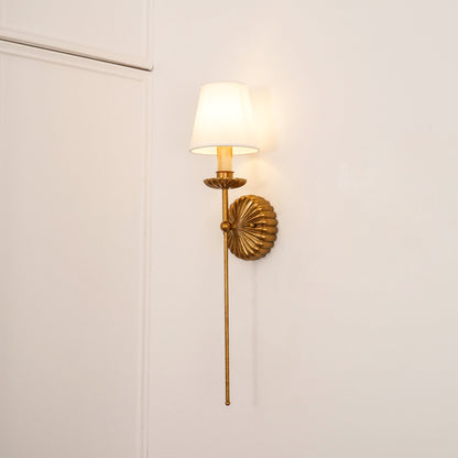 Kristy – Vintage Wandlampe im Kerzen-Stil