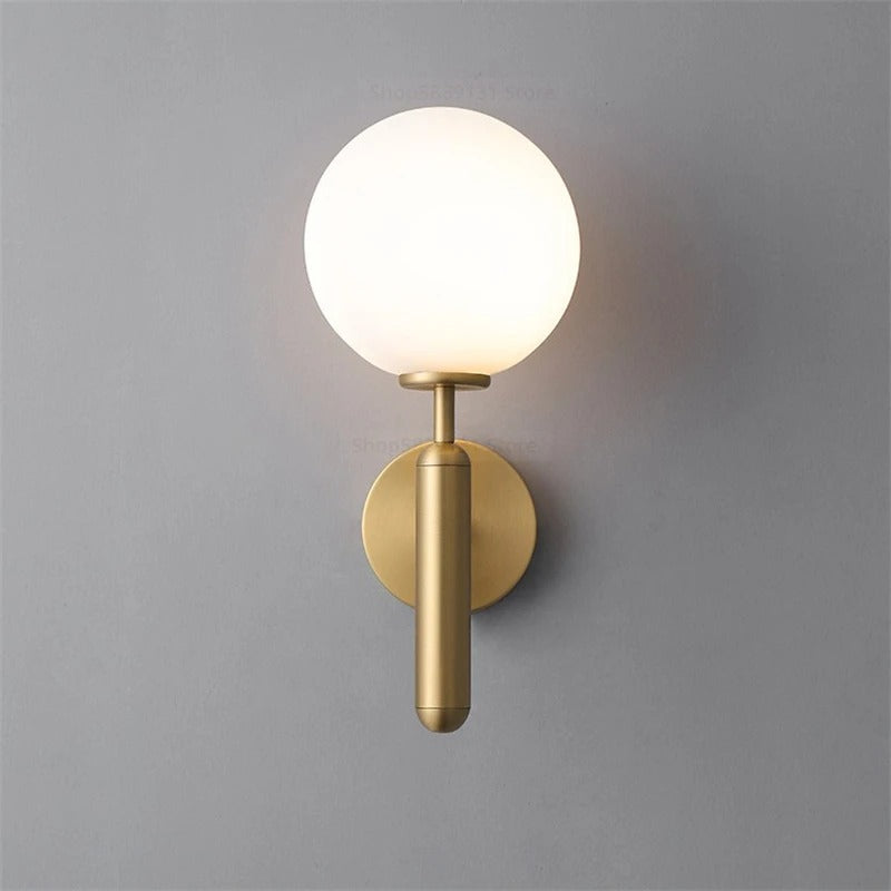 Brian – Kreative Wandlampe