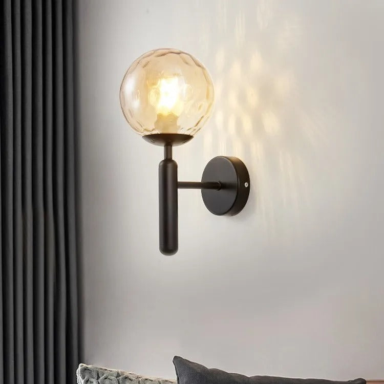 Brian – Kreative Wandlampe