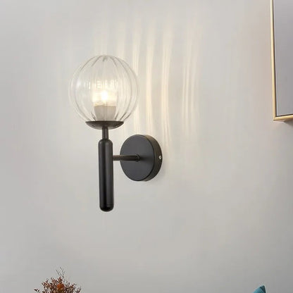 Brian – Kreative Wandlampe