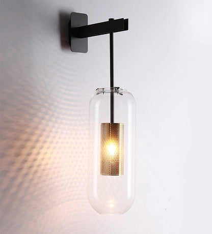 Otis - Moderne Wandleuchte aus Glas
