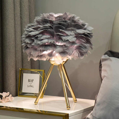 FeatherGlow – Stilvolle Federlampe für sanfte Akzente