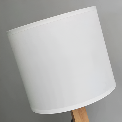 Robot Light – Tischlampe mit flexiblem Holzsockel