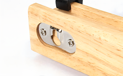 HookForm – Wandgarderobe aus Holz mit eleganten Aluminiumhaken