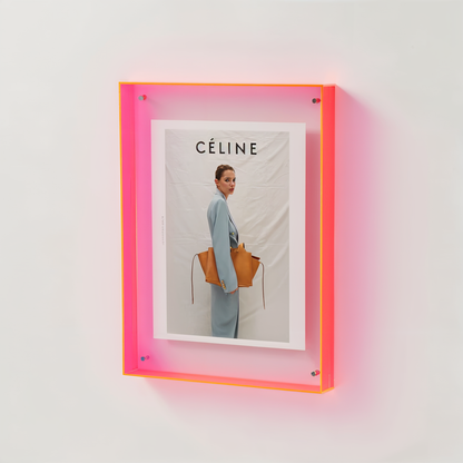 RetroFrame – Acryl Bilderrahmen im 80s-Stil