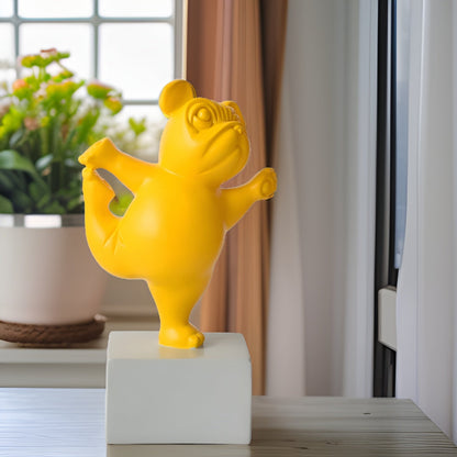 ZenBulldog – Abstrakte Yoga-Hund Figur für kreative Wohnakzente