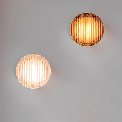 Kira – Skandinavische Wandlampe mit Wellenmuster