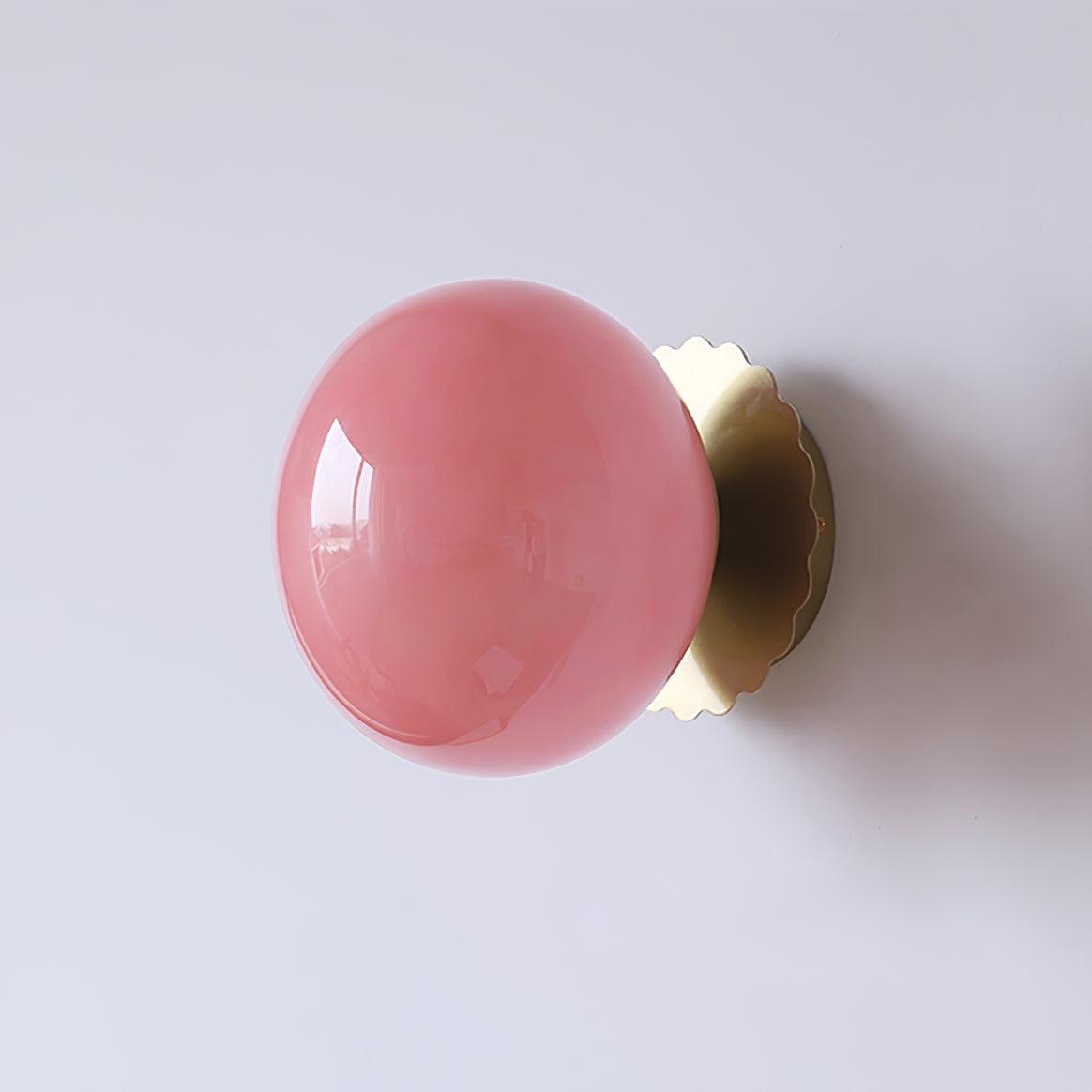 Lunaria – Wandlampe mit rosa Glasdiffusor im zeitgemäßen Design