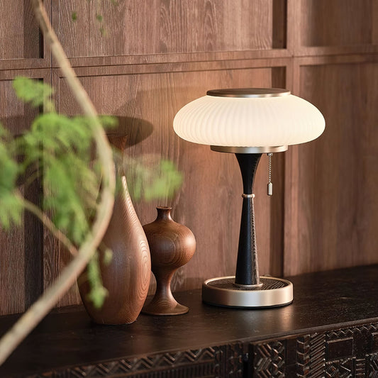 Noelia – Retro Tischlampe aus Holz