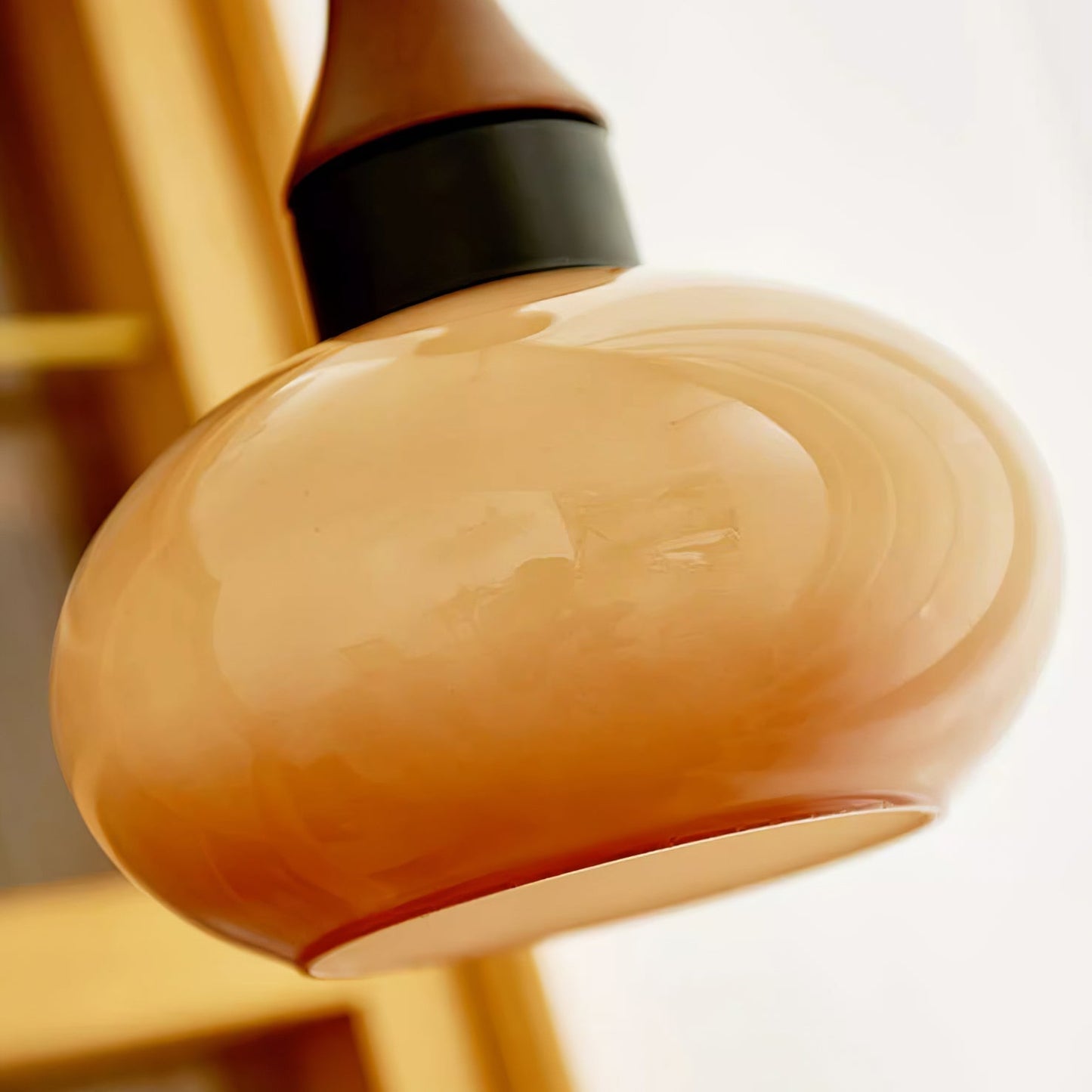 Valentina – Zeitgemäße Stecker-Pendelleuchte