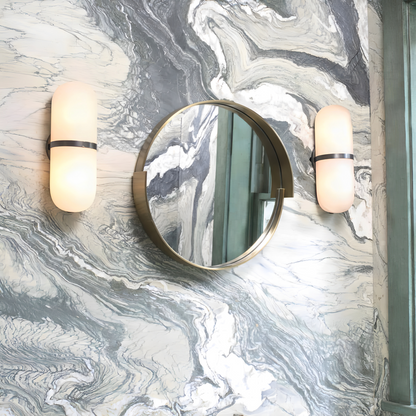 Serena – Wandlampe mit Marmor-Look im Stil des leichten Luxus