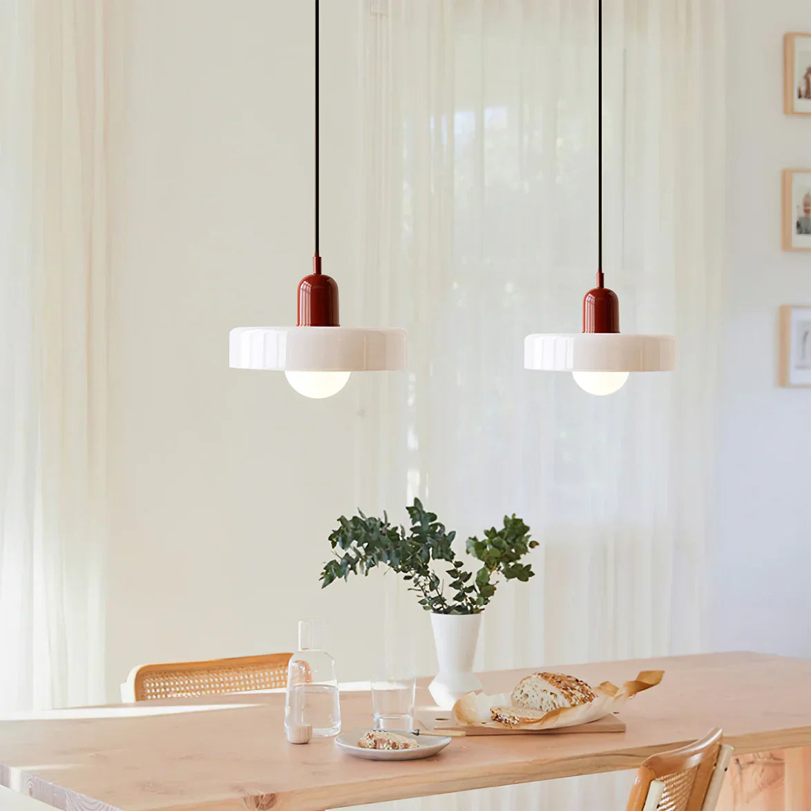 Mikela – Moderner, schlichter Glas-Kronleuchter