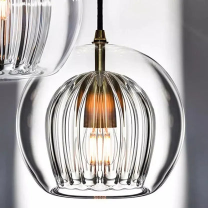 Moderne Pendelleuchte aus Glas