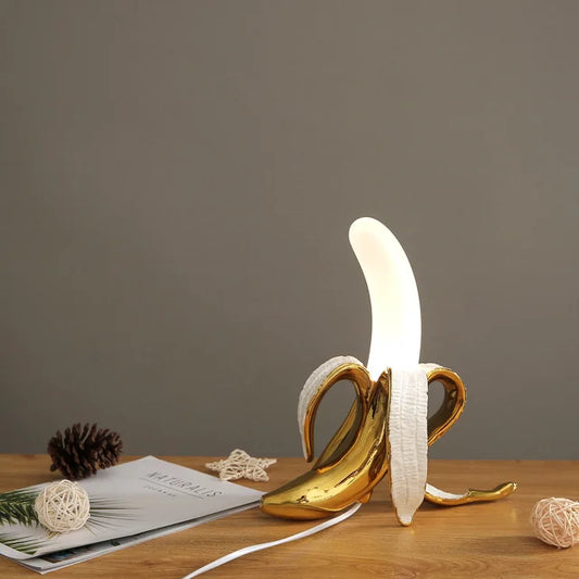 kreative geschälte Bananen-Tischlampe