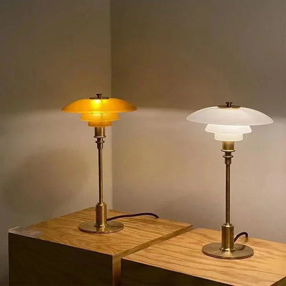 Dänische Retro Mid-Antike Tischlampe