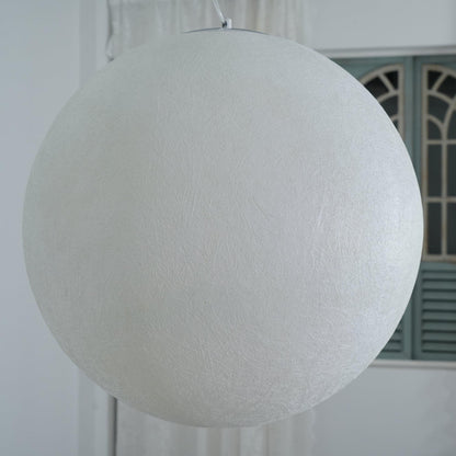 MondMagie – Hängeleuchte im schimmernden Vollmond-Design
