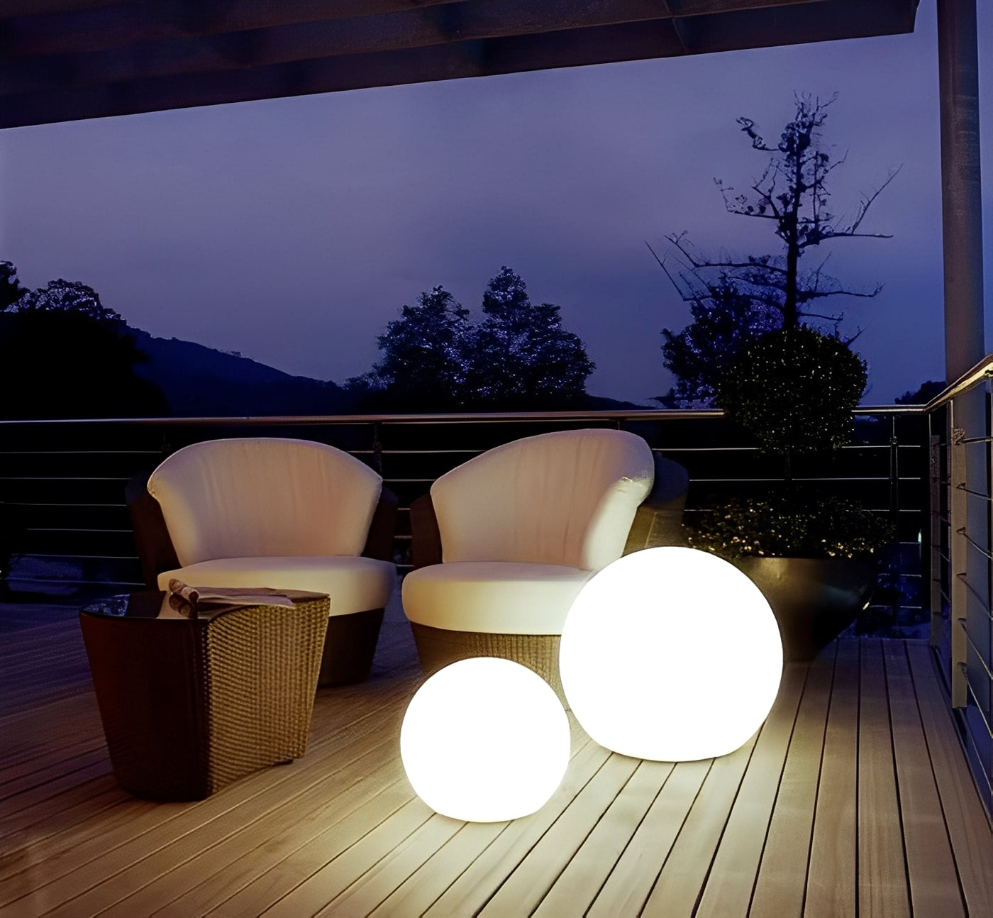 Aris – Wetterbeständige Outdoor-Kugellampe