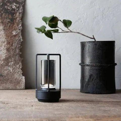 Cordless Glow - Moderne Tischleuchte mit Berührungssteuerung