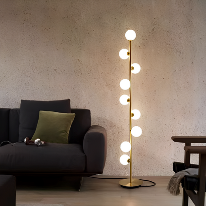 Selvina – Zeitgenössische Stehlampe im Minimalstil