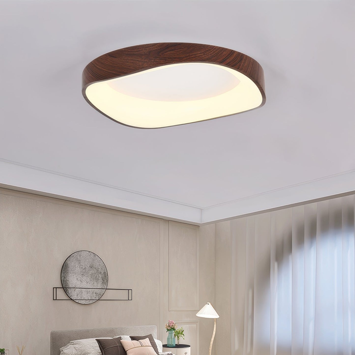 Lyra – Clevere Deckenlampe mit Vollem Farbspektrum