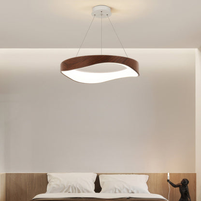 Alvara – Skandinavian Wood-Look Chandelier